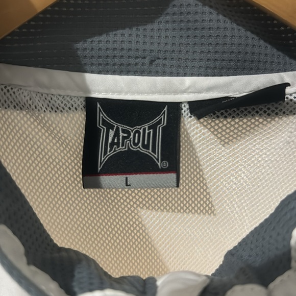 Tapout Pro Windbreaker Lightweight workout Jacket Men's size Large White Logo - Picture 6 of 11
